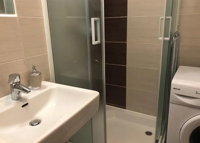 Luxury Central Studio Under The Castle * 류블랴나